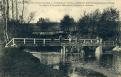 Passerelle sur l'Autise à Guissais