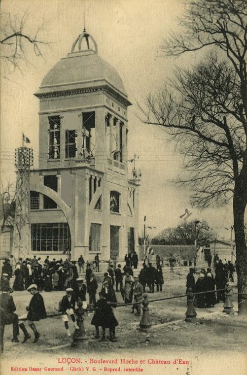 Boulevard Hoche et Château d'Eau