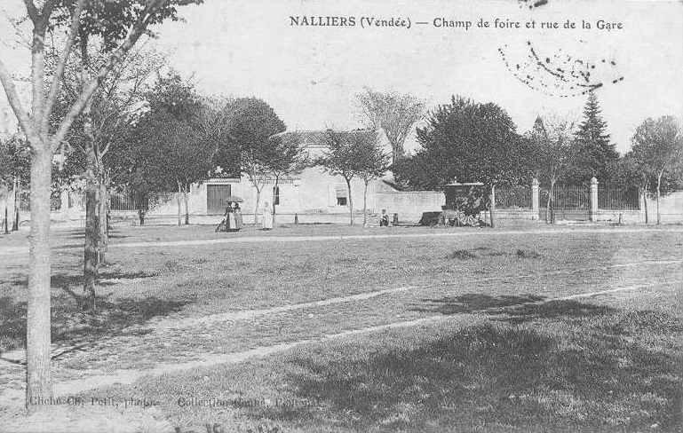 Champ de Foire et rue de la Gare