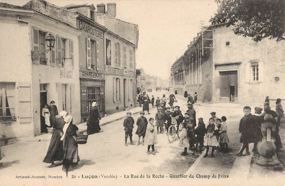 La rue de La Roche - Quartier du Champ de Foire