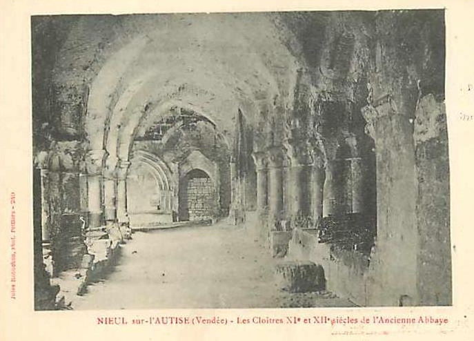 Les Cloîtres de l'Ancienne Abbaye