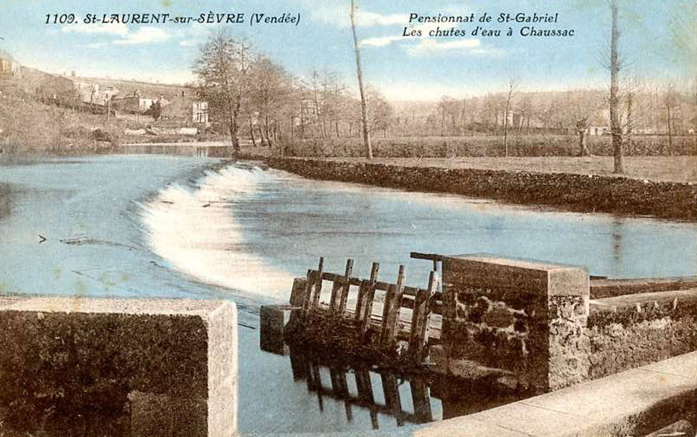 Pensionnat St-Gabriel - Les chutes d'eau à Chaussac