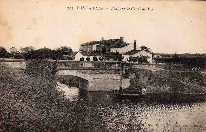 Pont sur le Canal de Vix